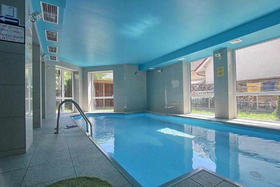 Komfortowy 3-Pokojowy Apartament 6 Osobowy, 70M Od Morza W Ustroniu Morskim Z Basenem W Sezonie Устроне-Морське Екстер'єр фото