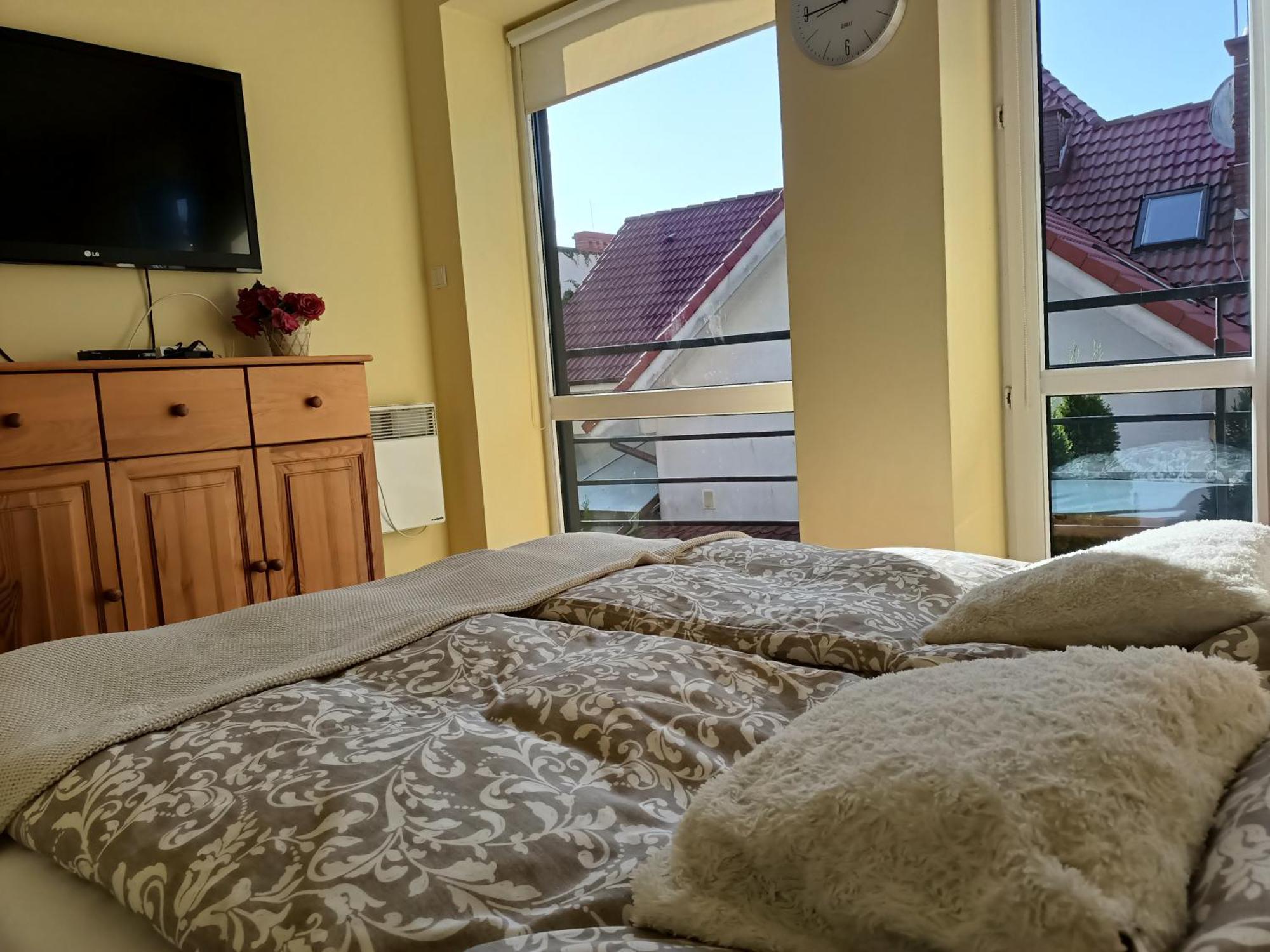 Komfortowy 3-Pokojowy Apartament 6 Osobowy, 70M Od Morza W Ustroniu Morskim Z Basenem W Sezonie Устроне-Морське Екстер'єр фото