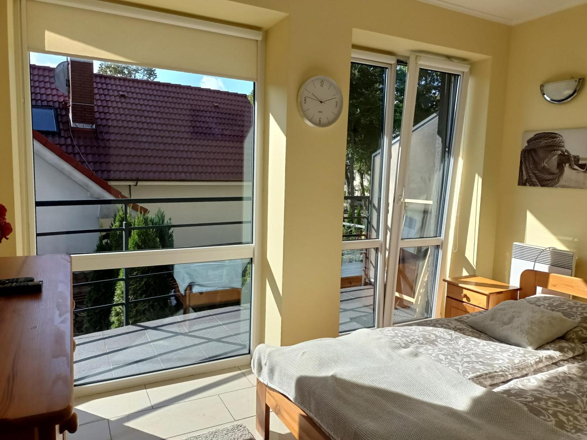 Komfortowy 3-Pokojowy Apartament 6 Osobowy, 70M Od Morza W Ustroniu Morskim Z Basenem W Sezonie Устроне-Морське Екстер'єр фото